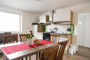 Гостиница Apartments Ema, Подчертек